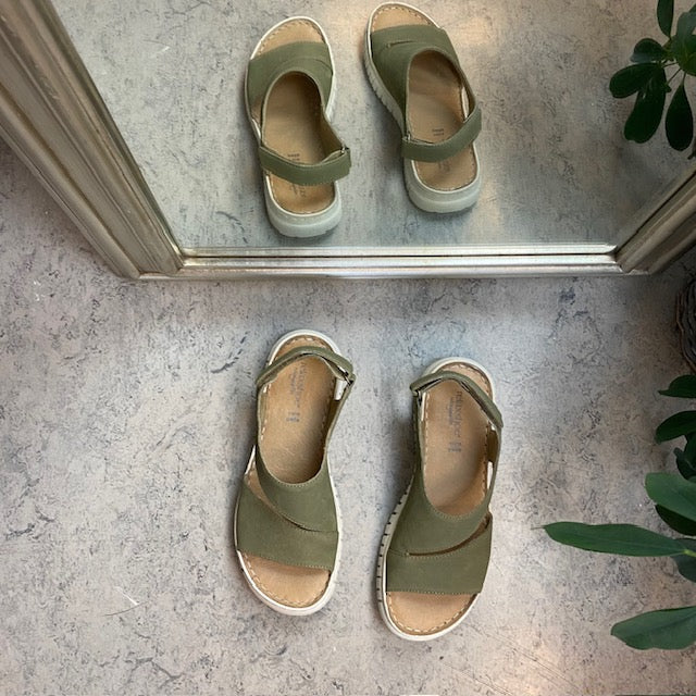 Myk grønn skinnsandale fra Relaxshoe