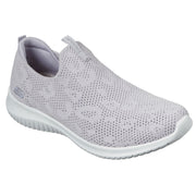 Lavendelfarget hjemmesko i strikk fra Skechers