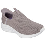Beige tøfler fra Skechers