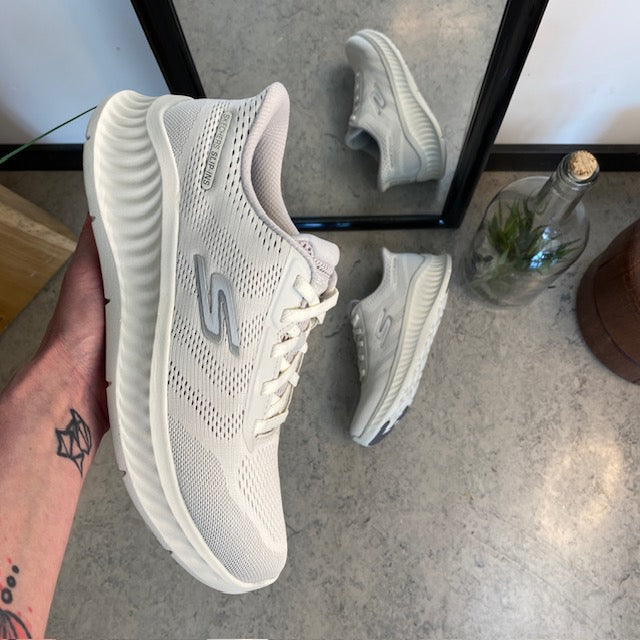 Hvite Skechers Slip-ins til herre