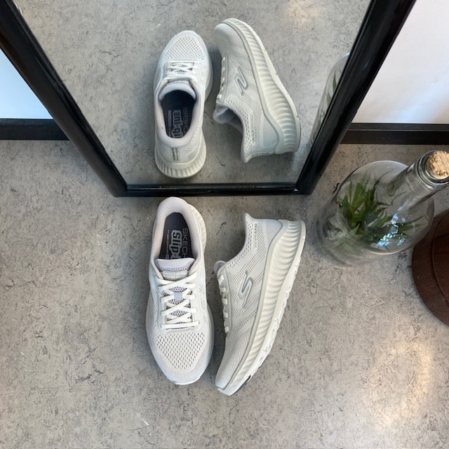 Hvite Skechers Slip-ins til herre