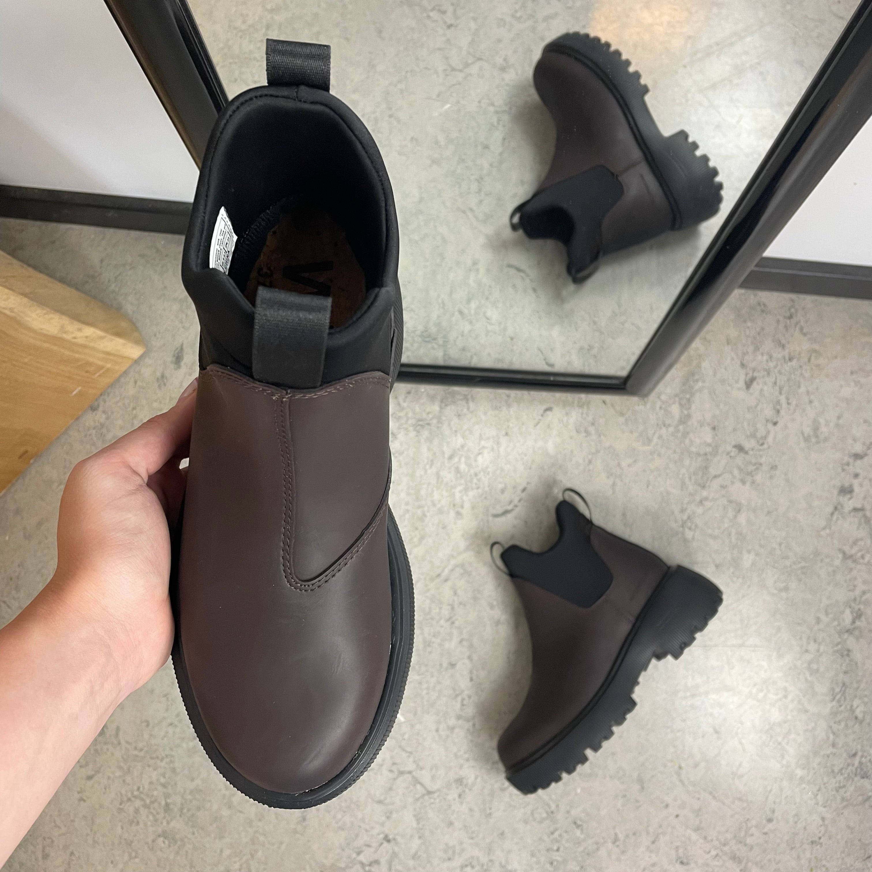WODEN Isabella Waterproof – lett vanntett gummistøvel med støtabsorberende komfort
