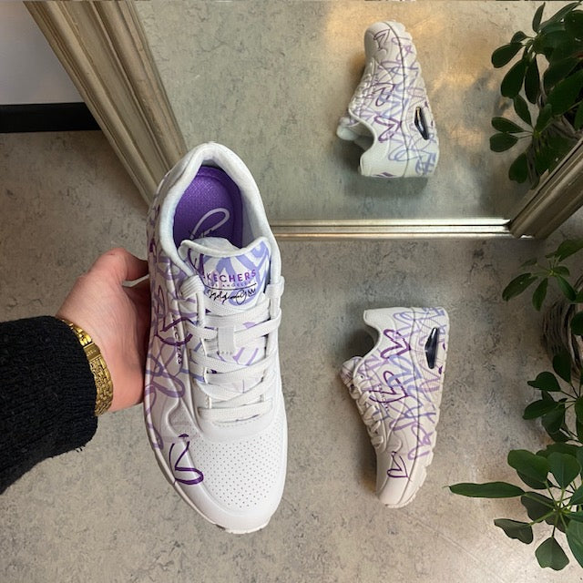 Lilla hjertesko fra Skechers