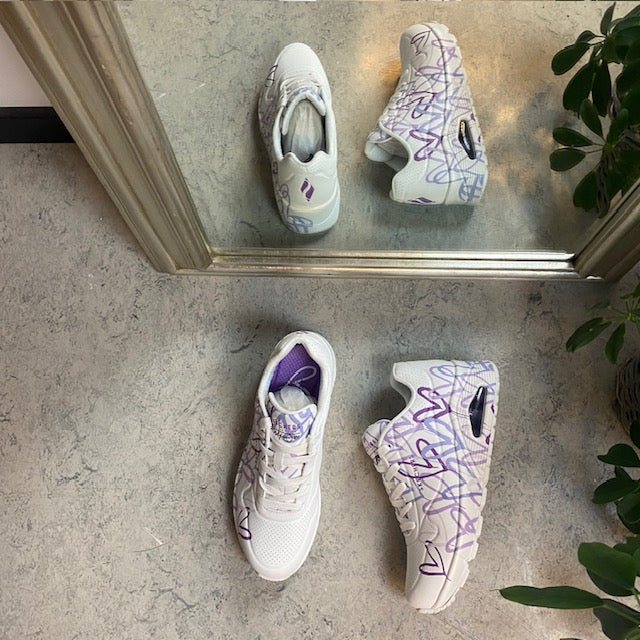 Lilla hjertesko fra Skechers