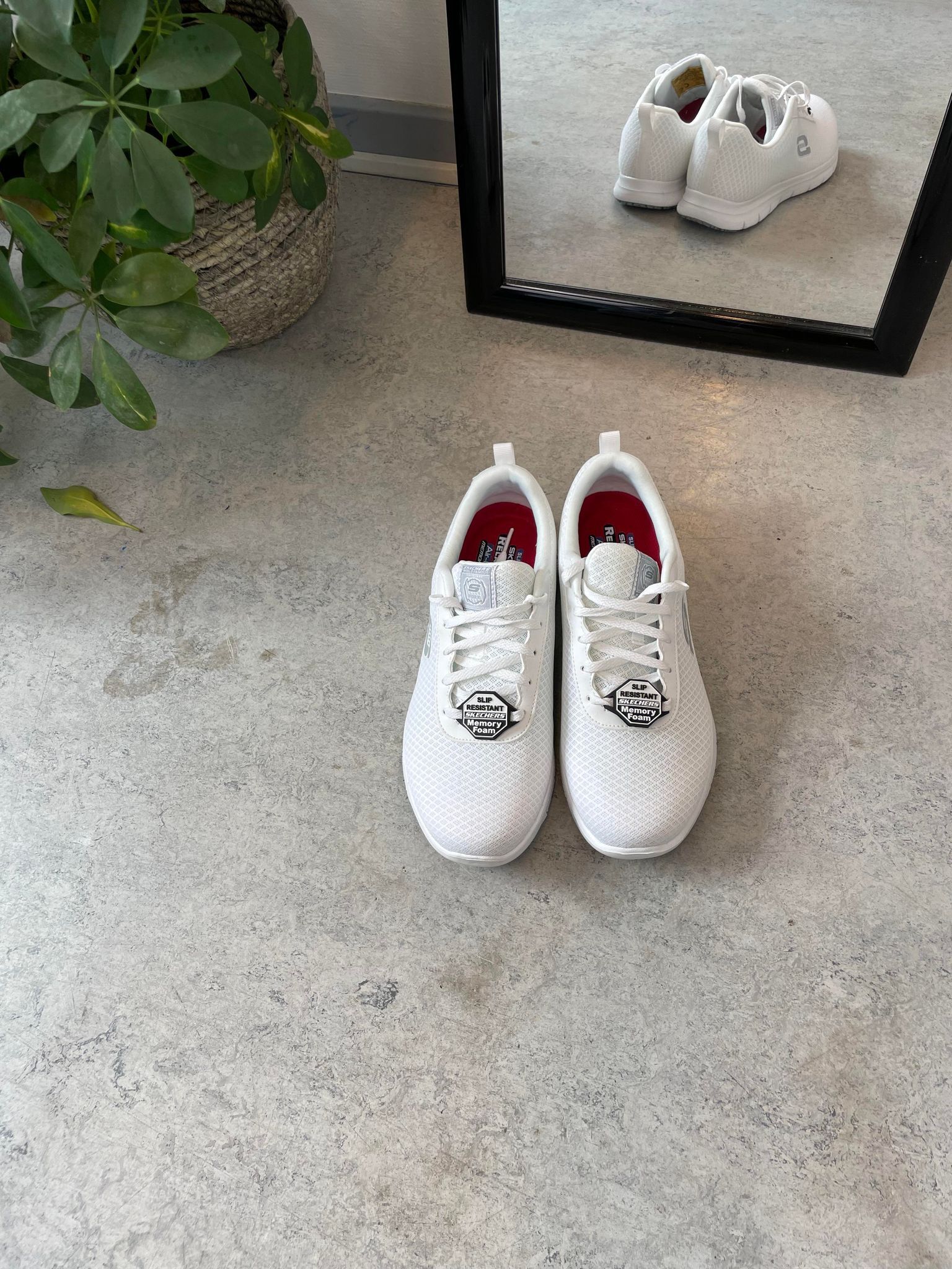 Skechers Work arbeidssko med bred passform – CE-godkjent, sklisikker såle & Memory Foam-komfort
