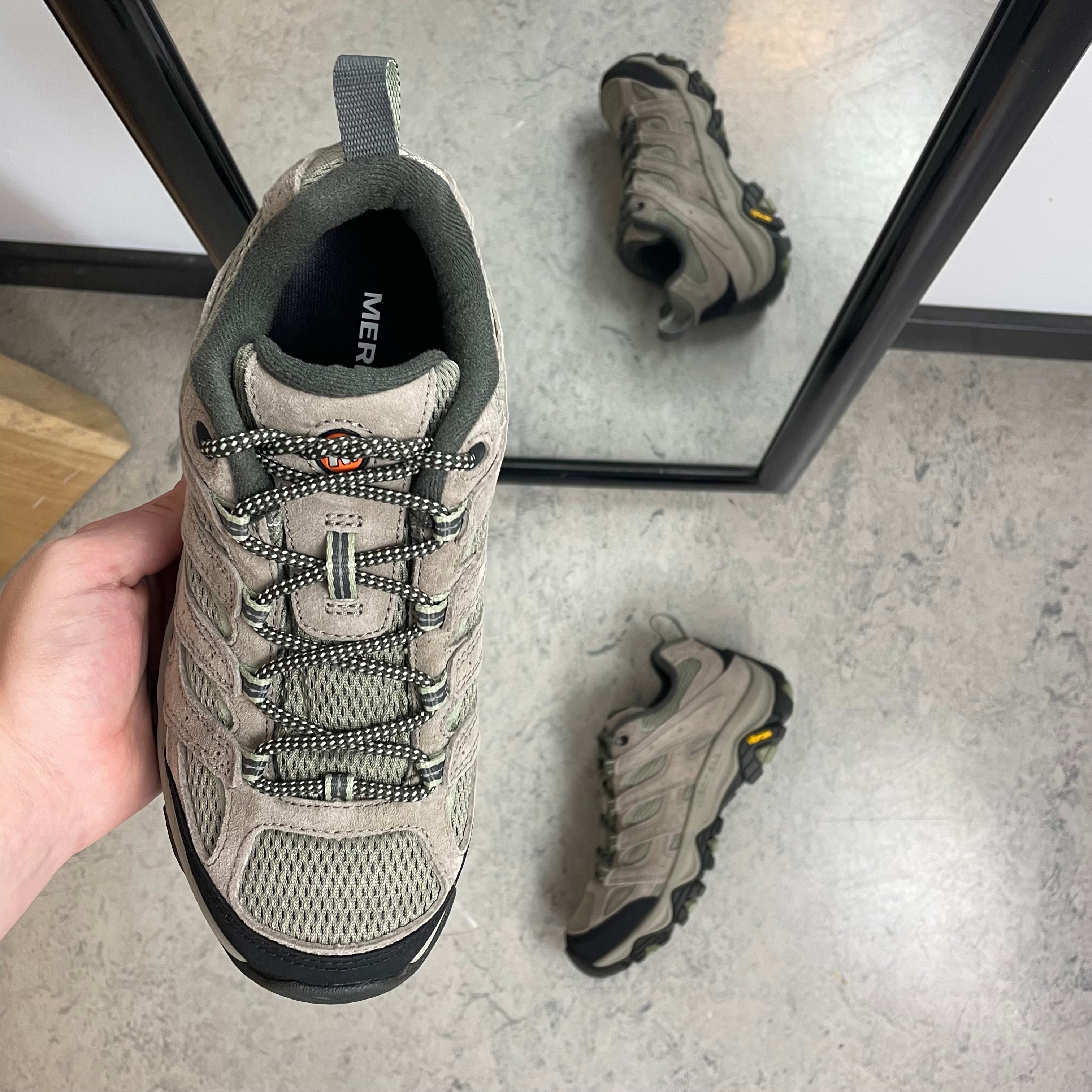 Tursko med Vibram®-såle og høy komfort fra Merrell