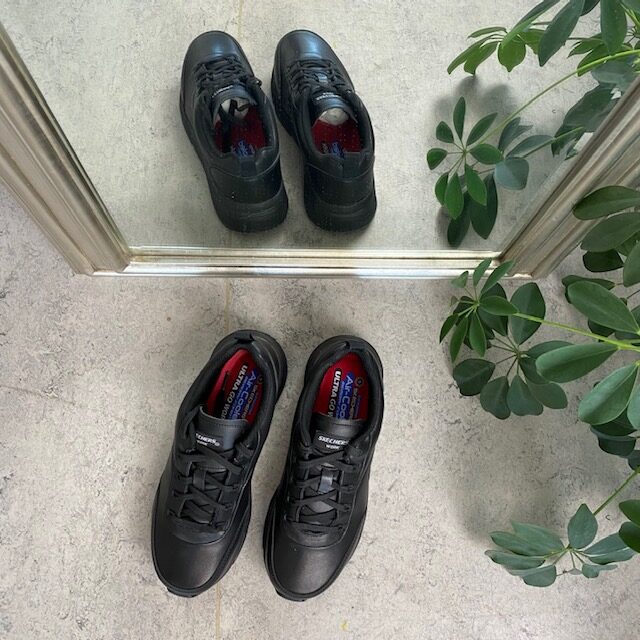 Skechers Work i svart skinn med Max Cushioning-såler