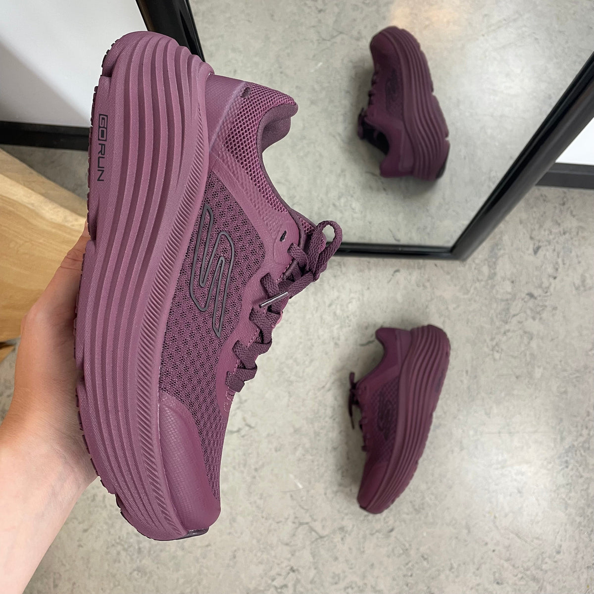 Skechers Max Cushioning Endeavour – støtdempende komfort for lange dager