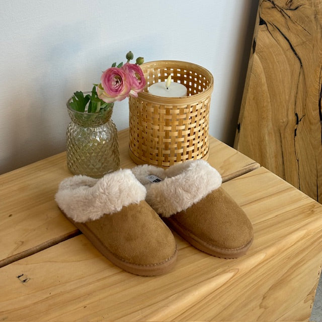 Brune slip-on hjemmesko med god bredde