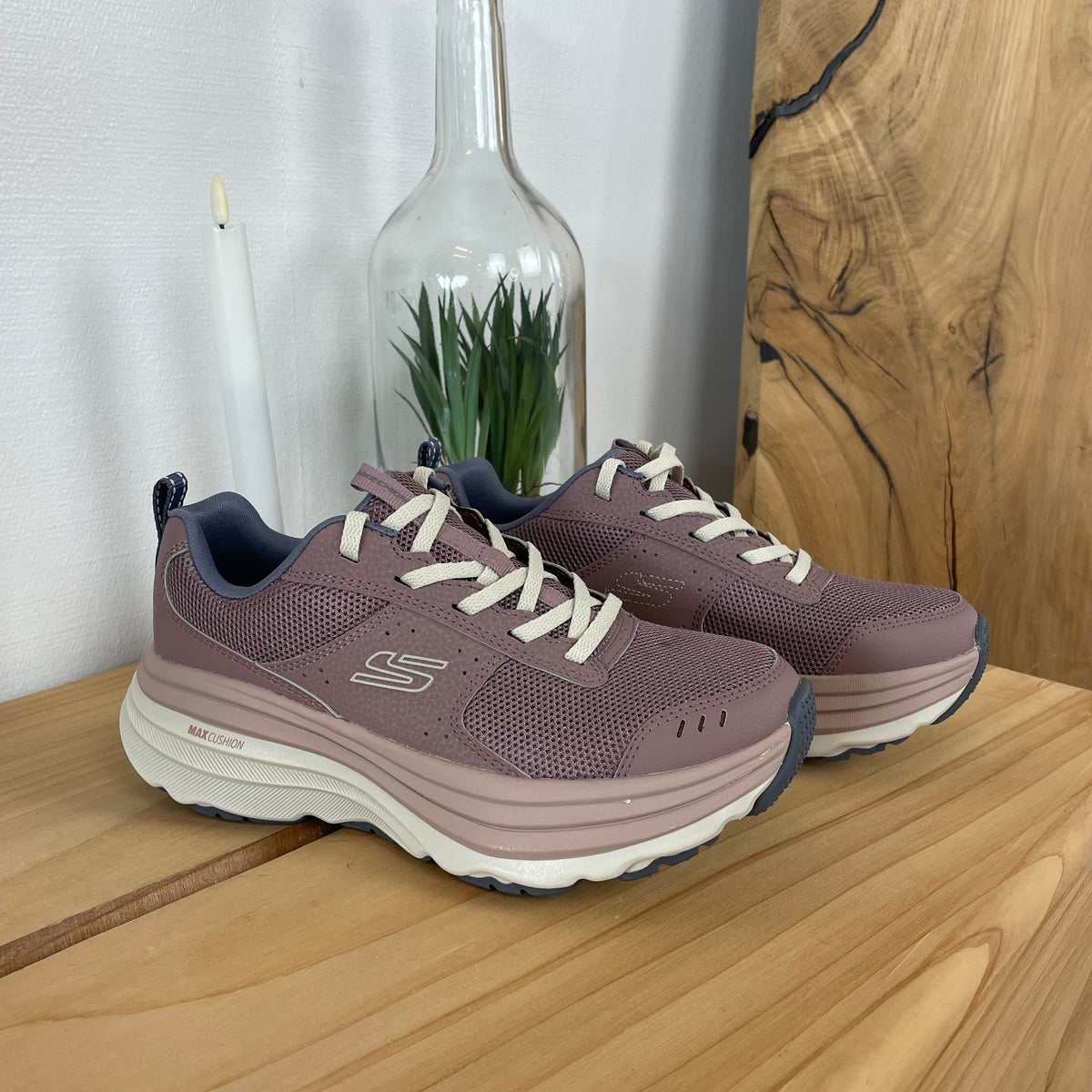 Skechers Adventure sko - støtdempende damesko med ekstra plass og komfort