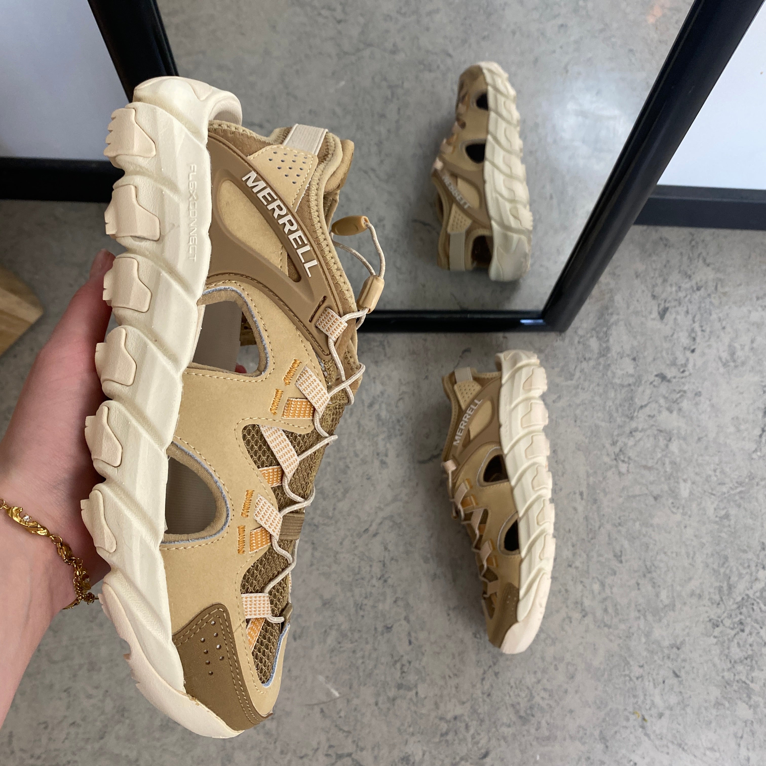 Merrell vandringsandal – lett, pustende & støtabsorberende sandal