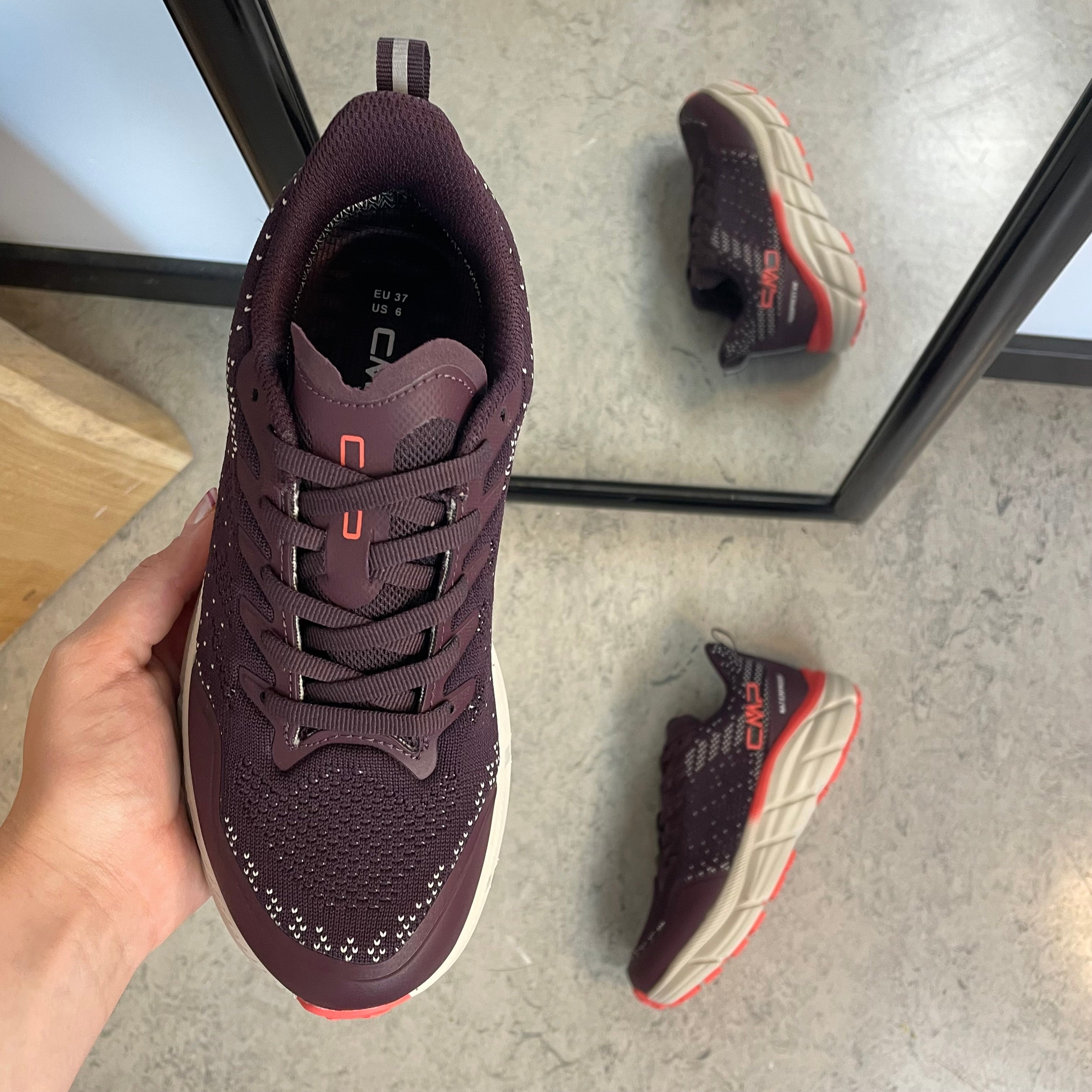 CMP Rahmsy WP – lyngfarget vanntett sneaker med støtdemping