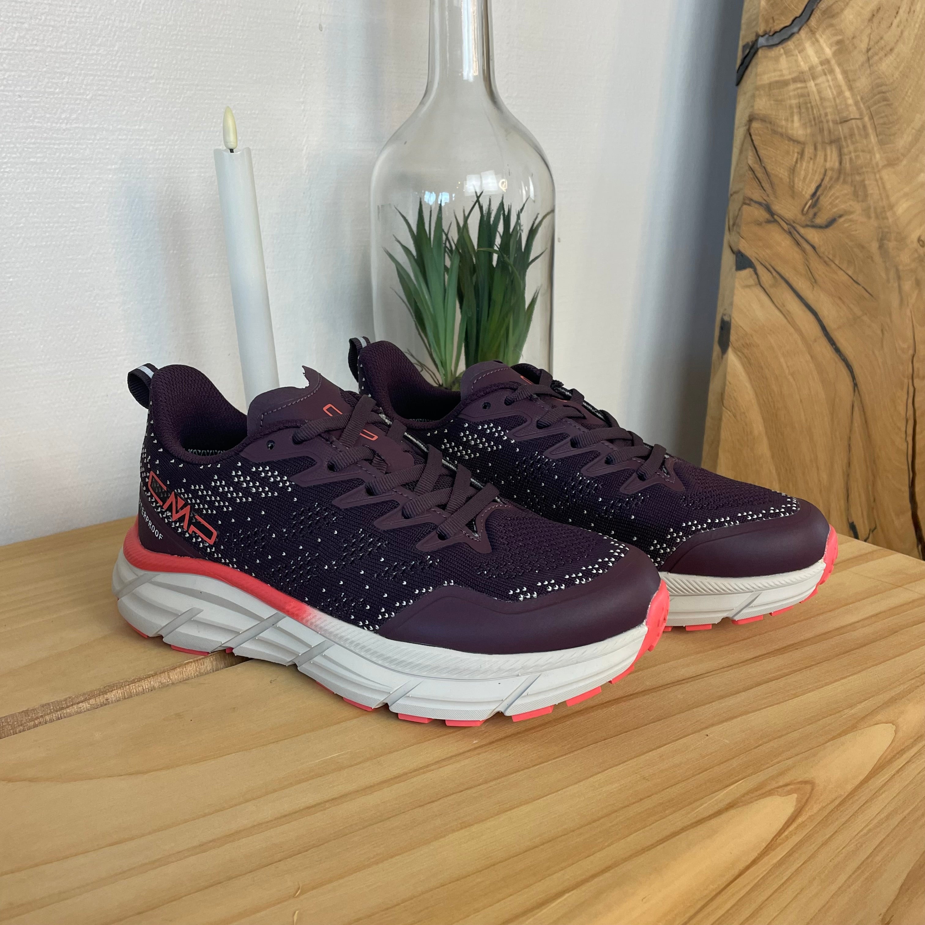 CMP Rahmsy WP – lyngfarget vanntett sneaker med støtdemping