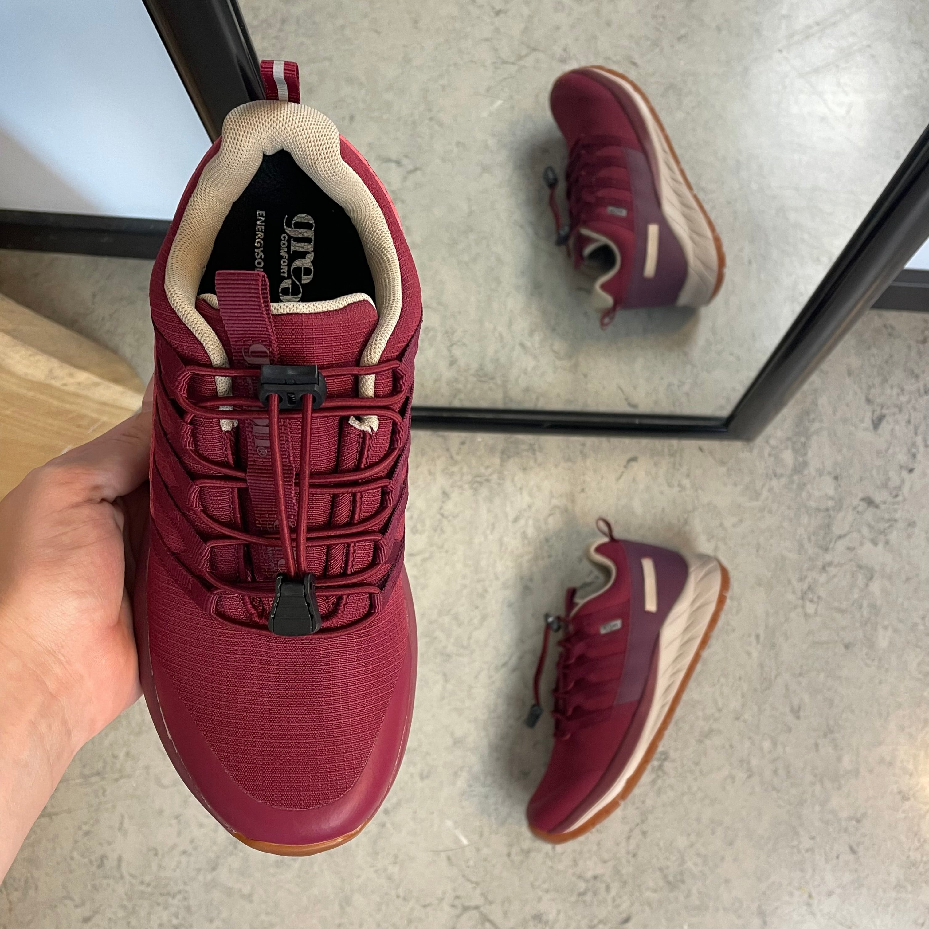 Green Comfort Path Pipi – vinrød outdoor-sneaker med H-lest og svangstøtte