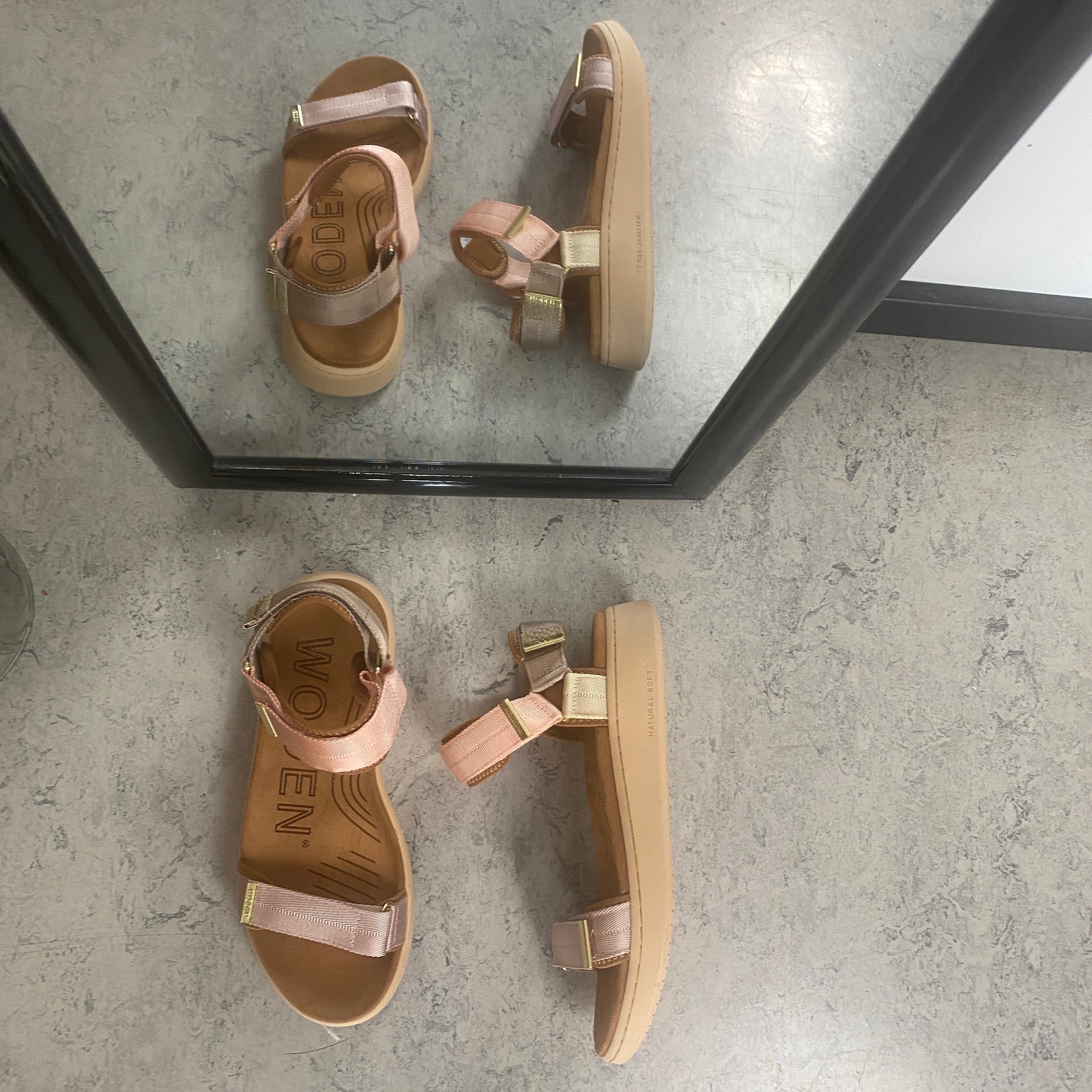 Woden sandal – Blush