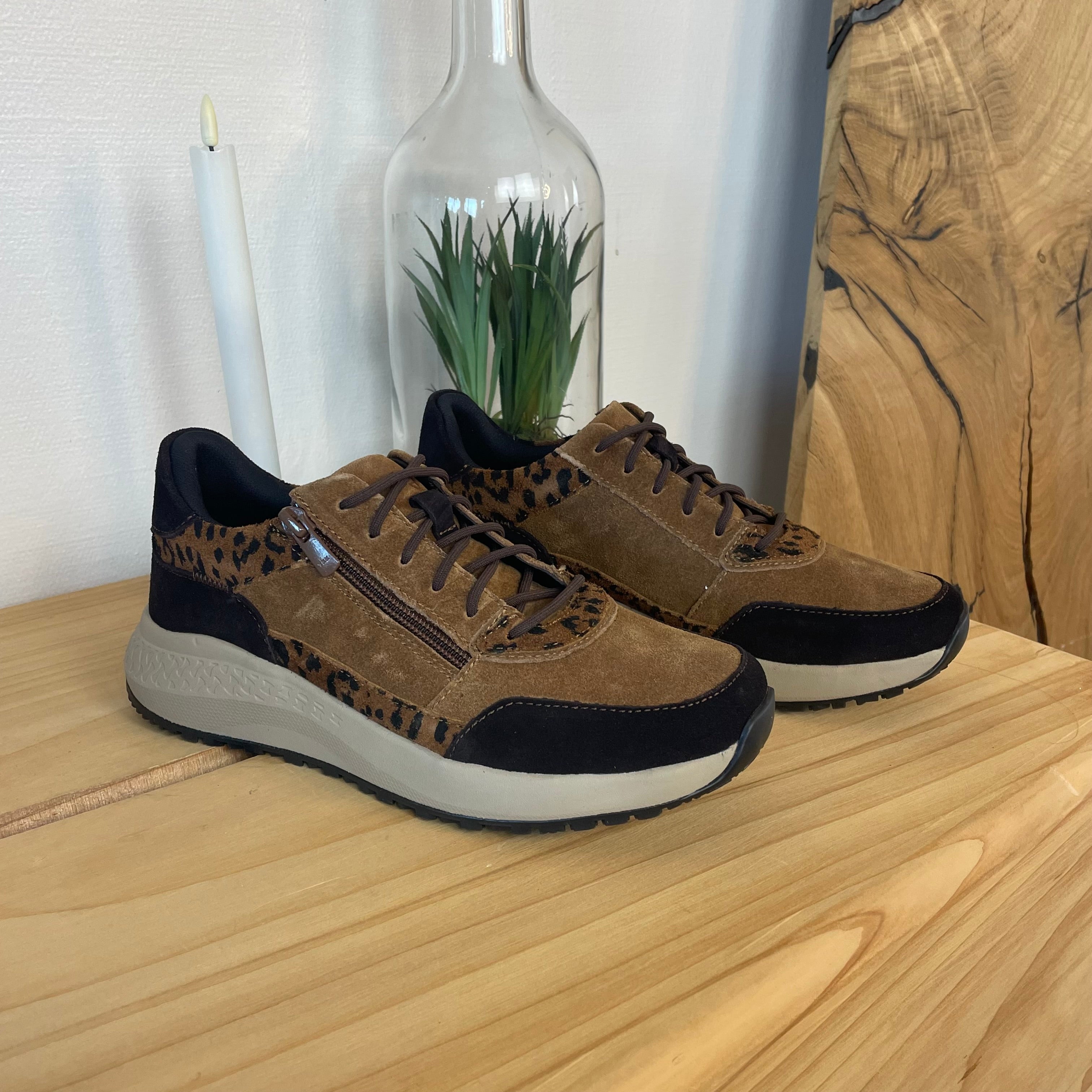 Green Comfort Zigga sneaker i leopardmønster