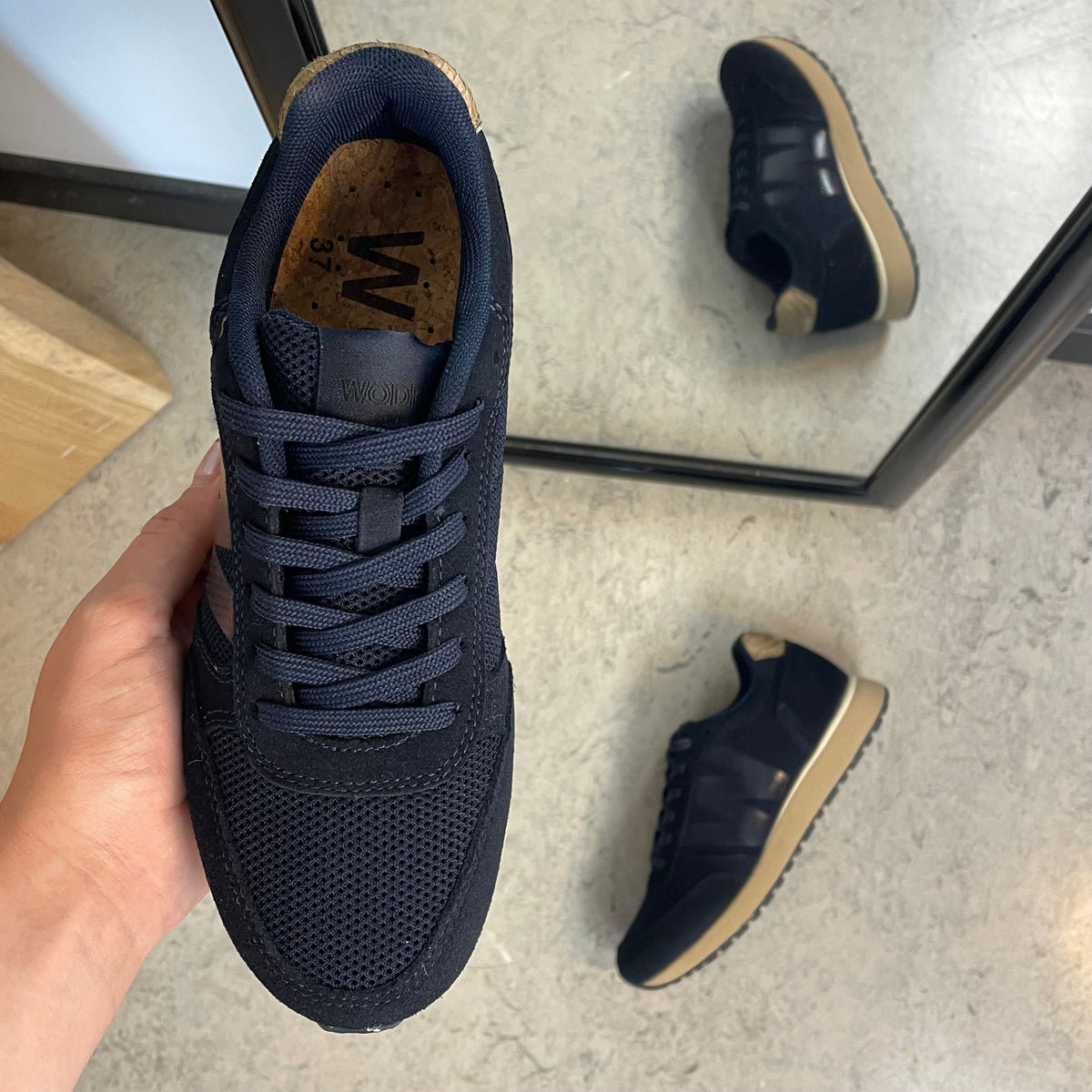 Woden Ydun Icon II – navy sneaker med sporty komfort