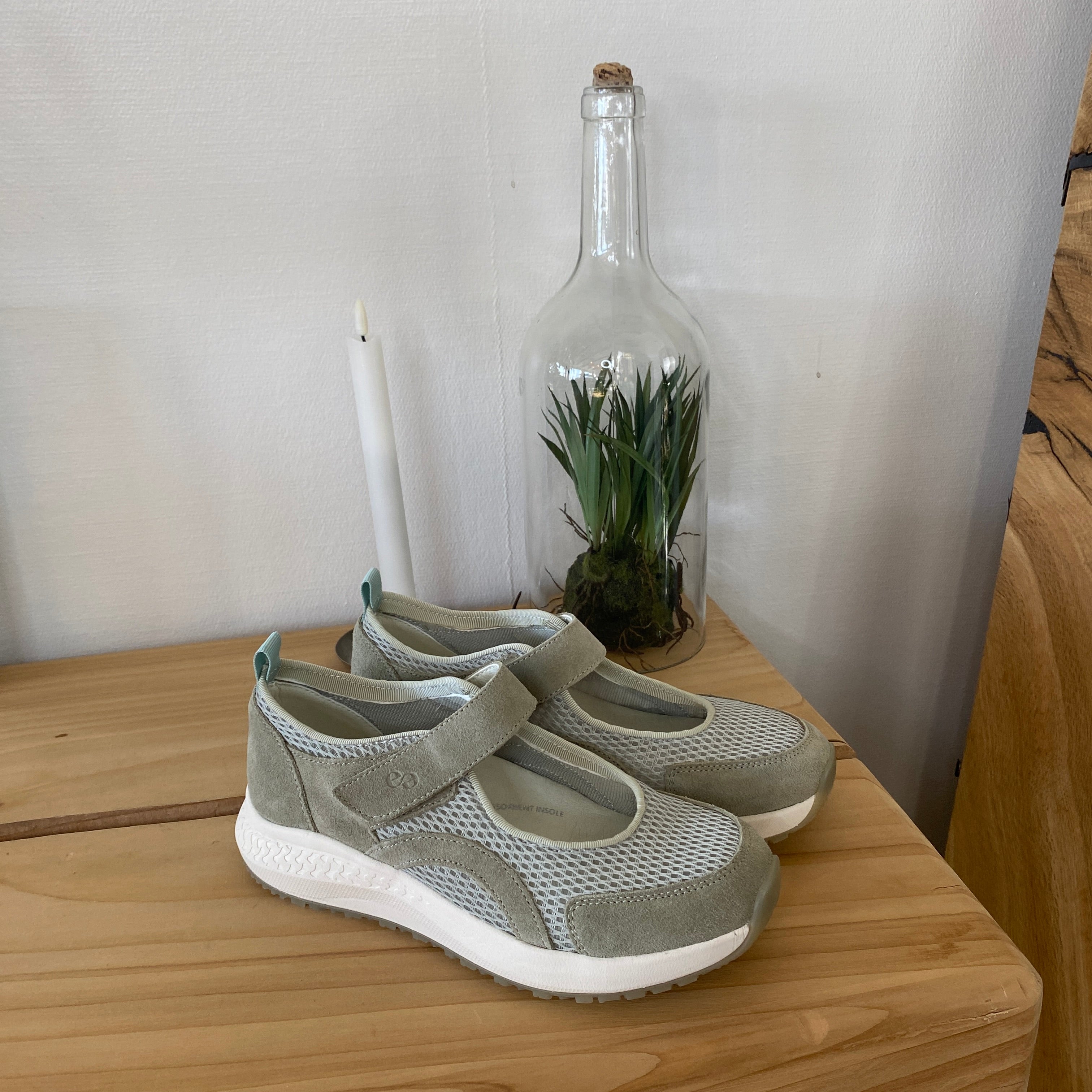 Green Comfort ballerina – støvet grønn