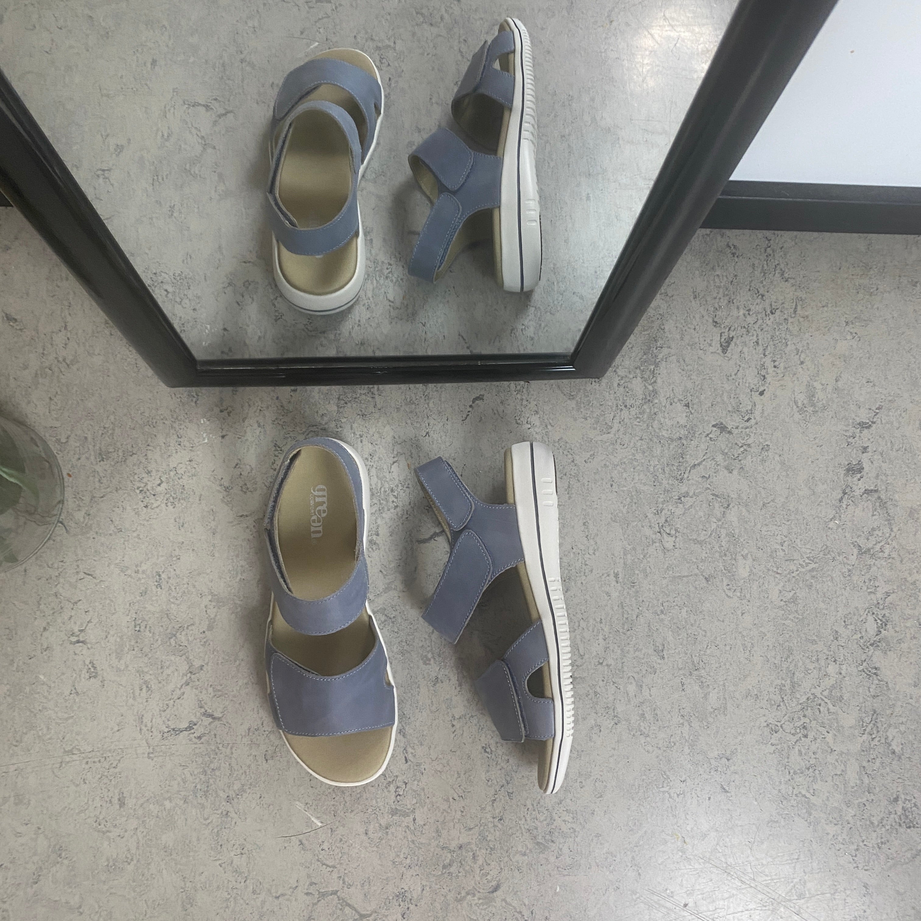 Green Comfort Leaf sandal – lyseblå sandal med velcro & EnergySole™
