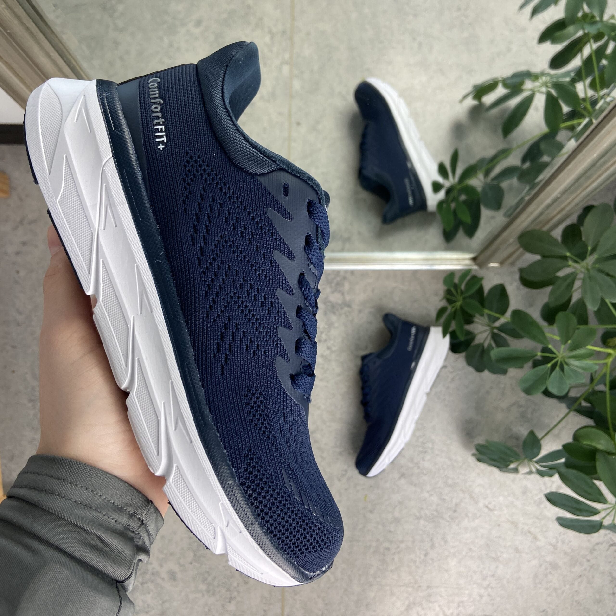 Mørk blå ComfortFit-sneakers fra Endurance