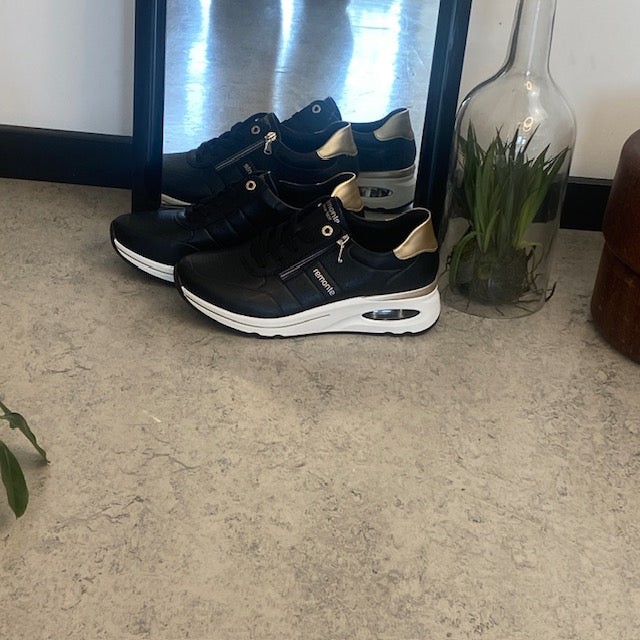 Komfortable sneakers fra Remonte med god svangstøtte