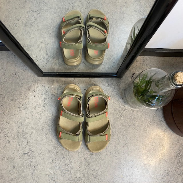 Grønn Green Comfort-sandal for deg som går og står mange timer