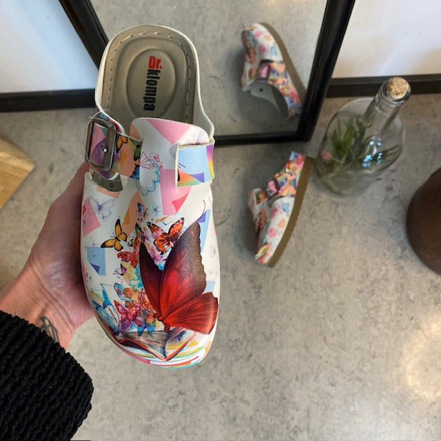 Tresko med sommerfuglprint