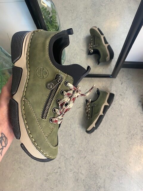 Grønne Rieker sneakers til damer – komfort hele dagen