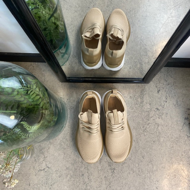 Beige Step-on-sko fra Rugged Gear