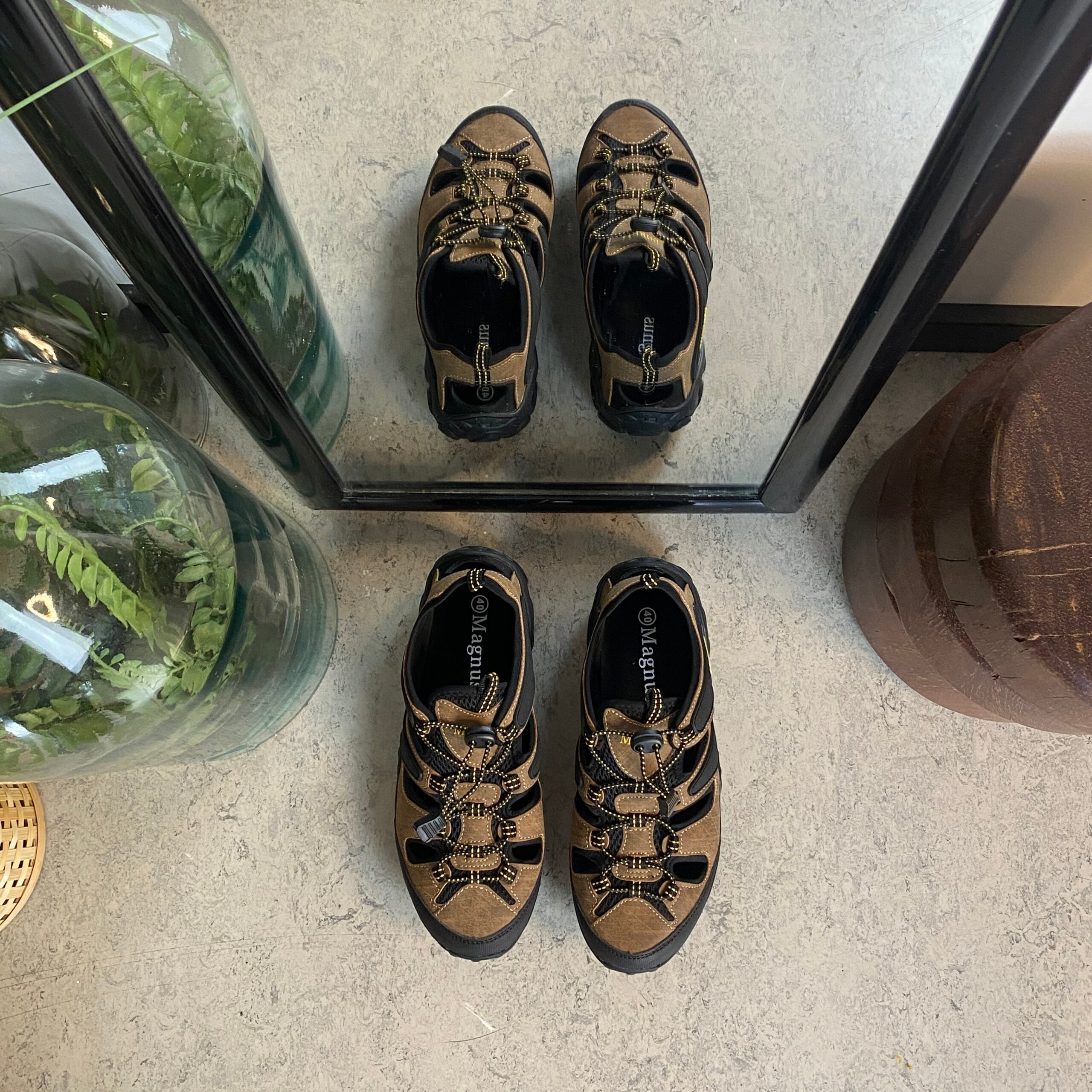 Outdoor-sandal til herre i brun