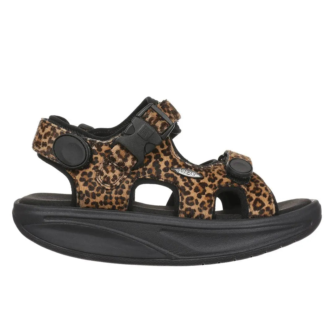 MBT Kisumu Classic Leopard – Komfortable sandaler med støtte & justerbar passform