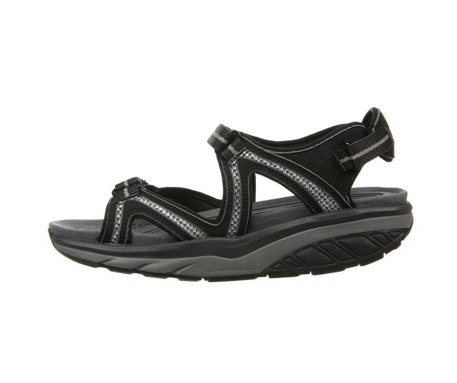 Lila 6 Black Charcoal Grey – damesandal fra MBT
