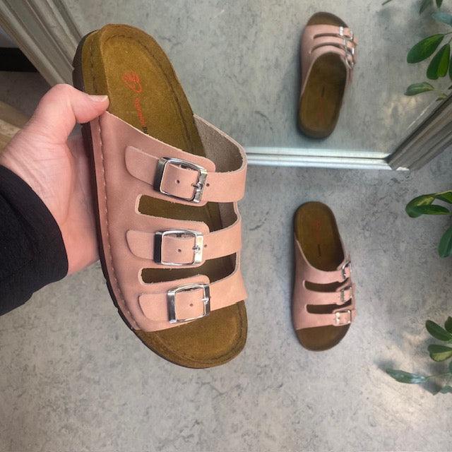Rosa slip-on sandal i skinn med smale remmer