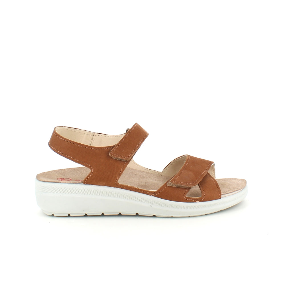 Støtdempende brun sandal med uttakbar såle