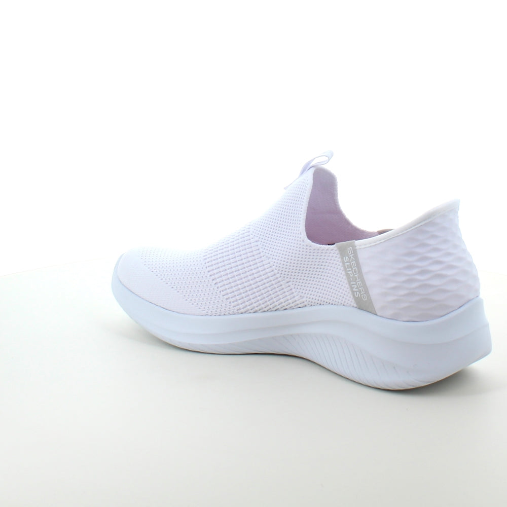 Hvite slip-ins fra Skechers