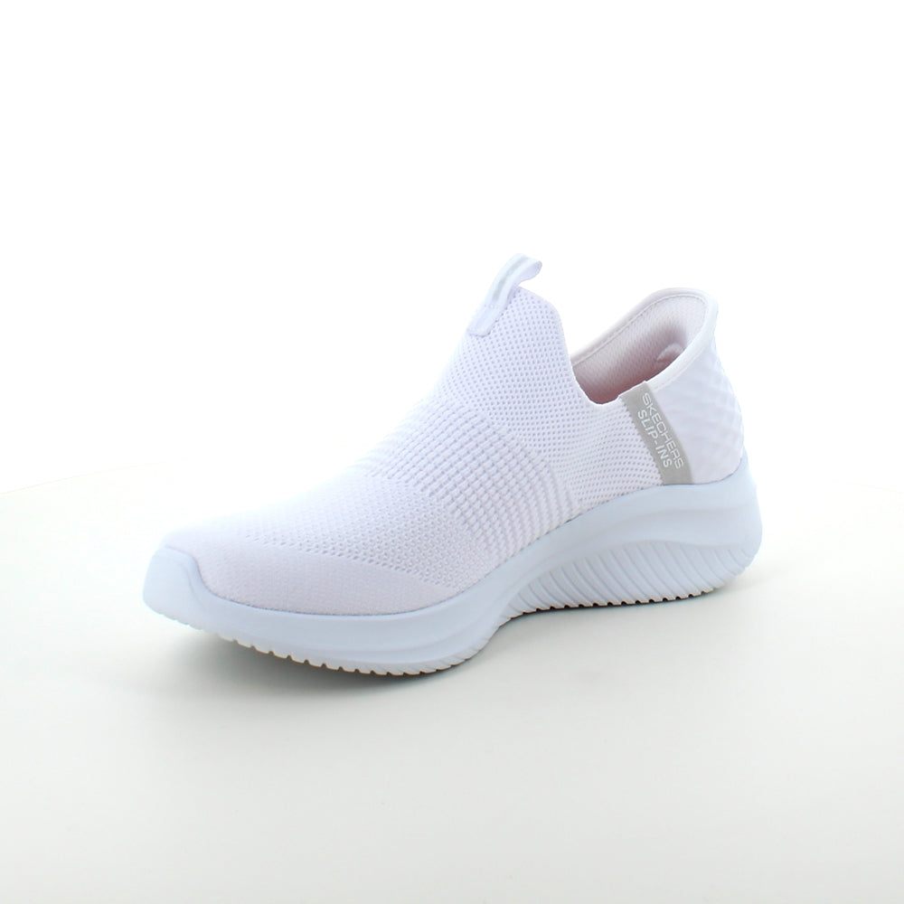 Hvite slip-ins fra Skechers