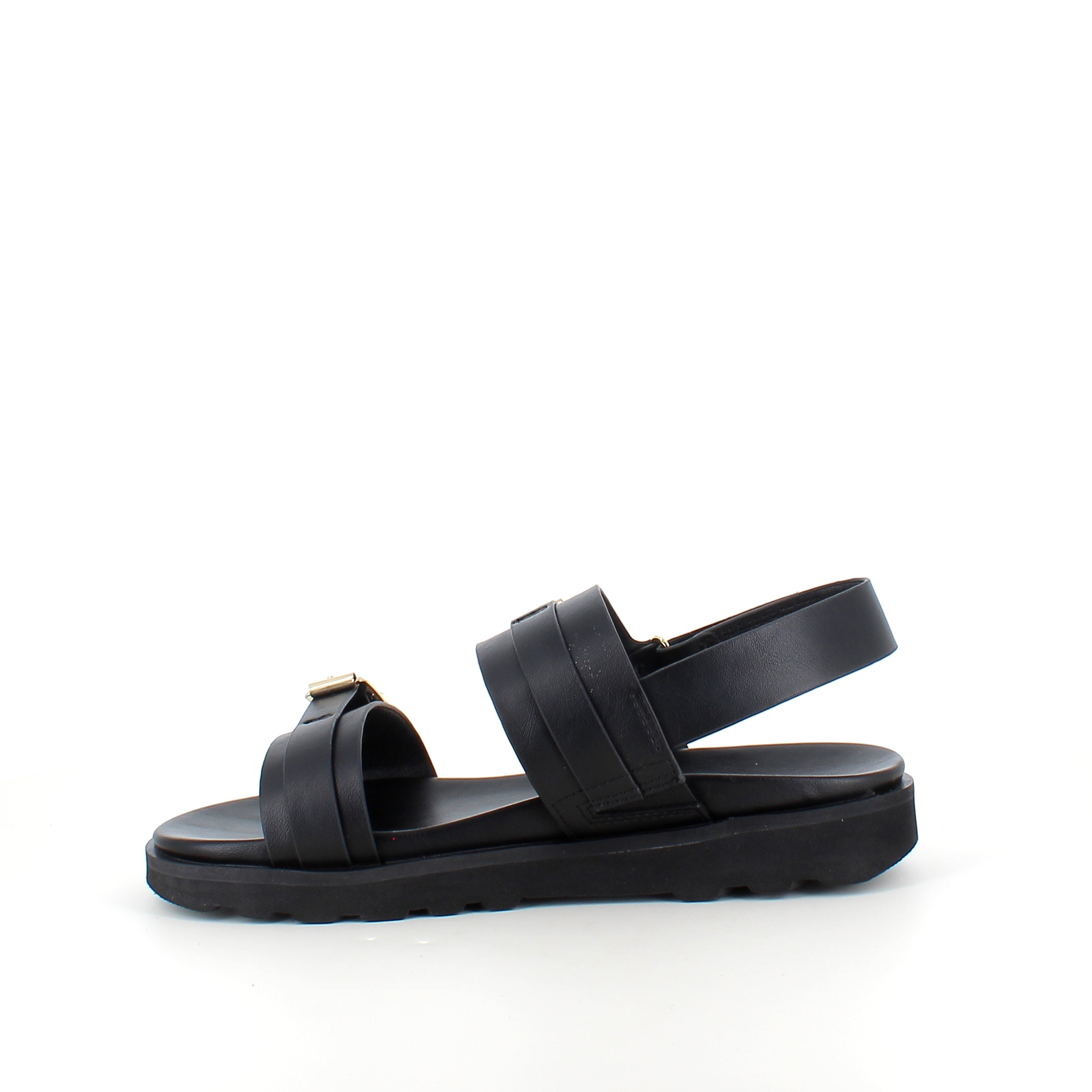 Svart sandal med spenner og hælrem – klassisk modell med regulerbar passform