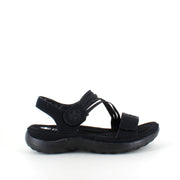 Rieker sandal i svart til dame – lett komfort med myk innersåle & fleksible remmer