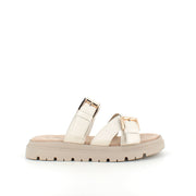Beige komfortabel sandal med justerbare reimer og stabil såle