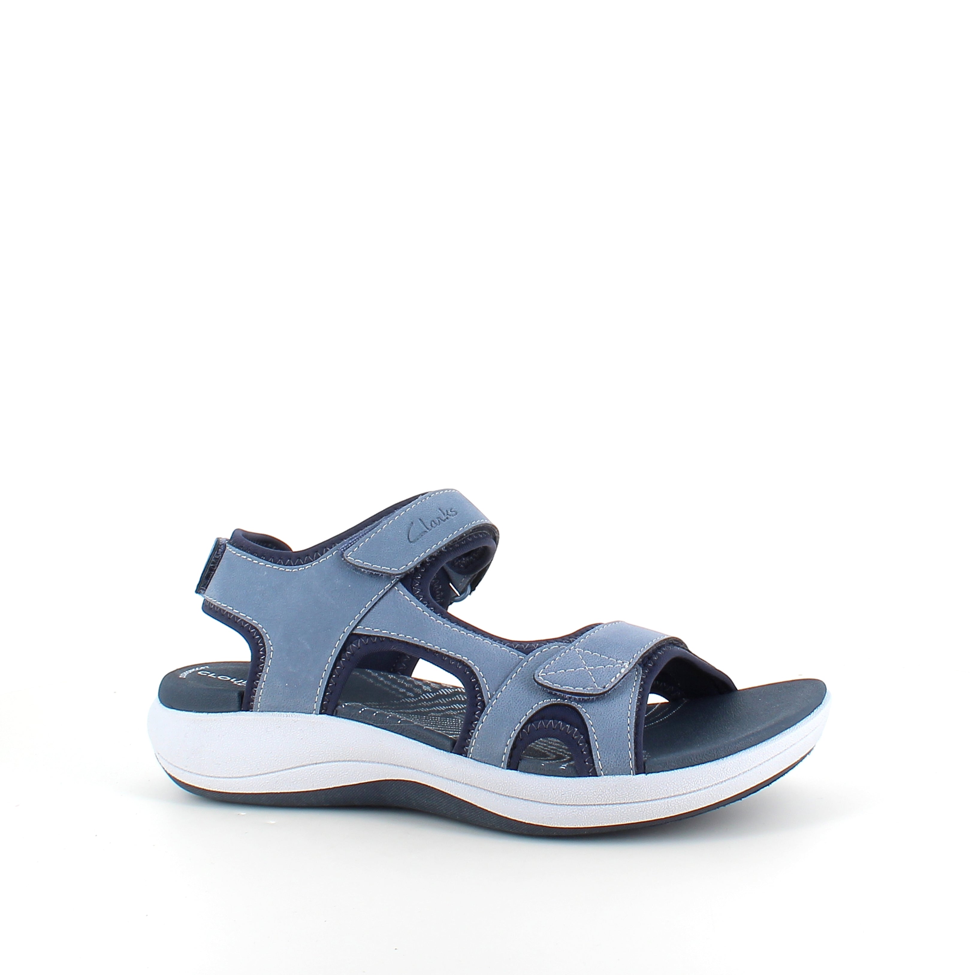 Clarks Cloudsteppers sandal i blå – myk & støttende sandal for aktive dager
