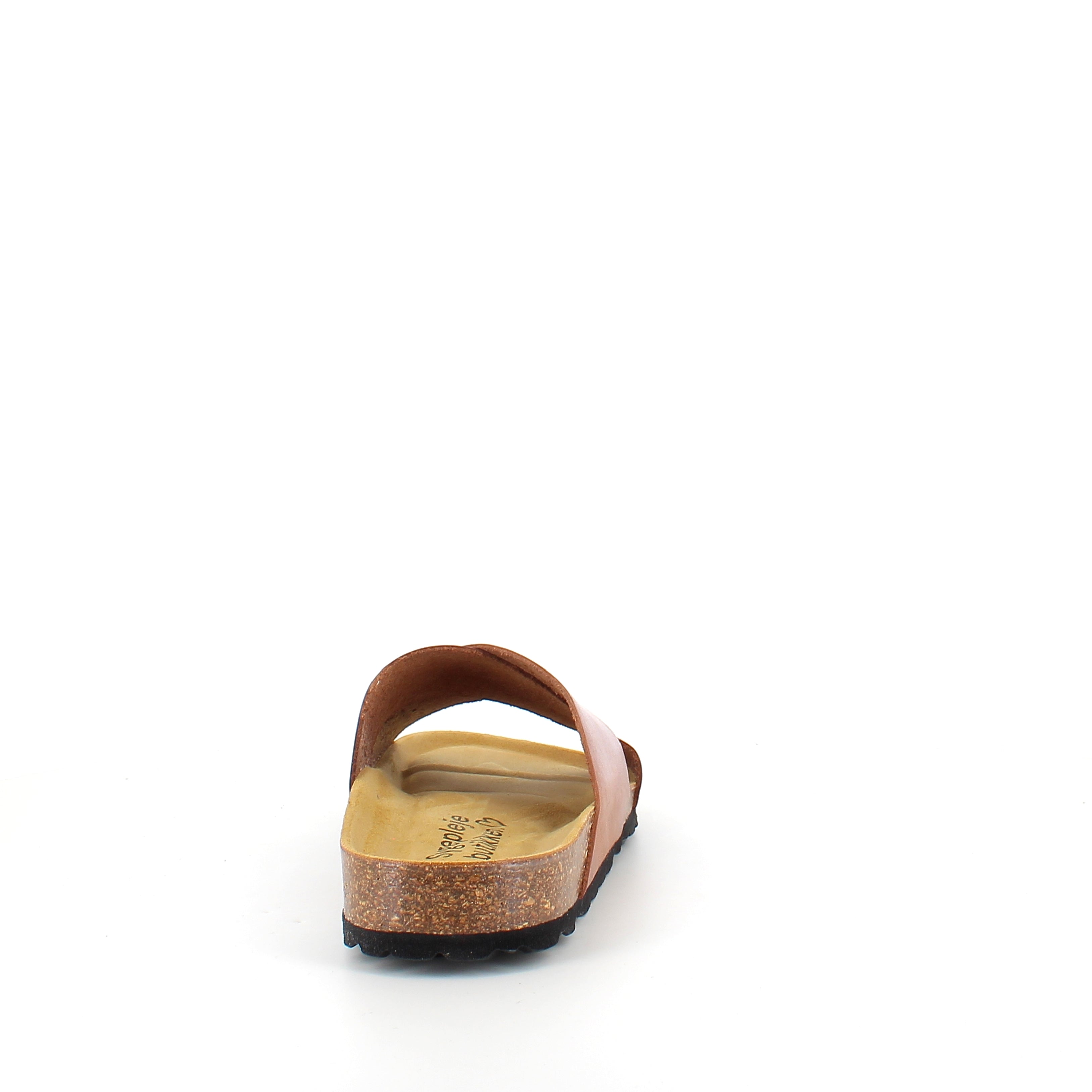 Brun slip-on sandal i glatt skinn med kryssremmer | Sykepleiebutikk.no