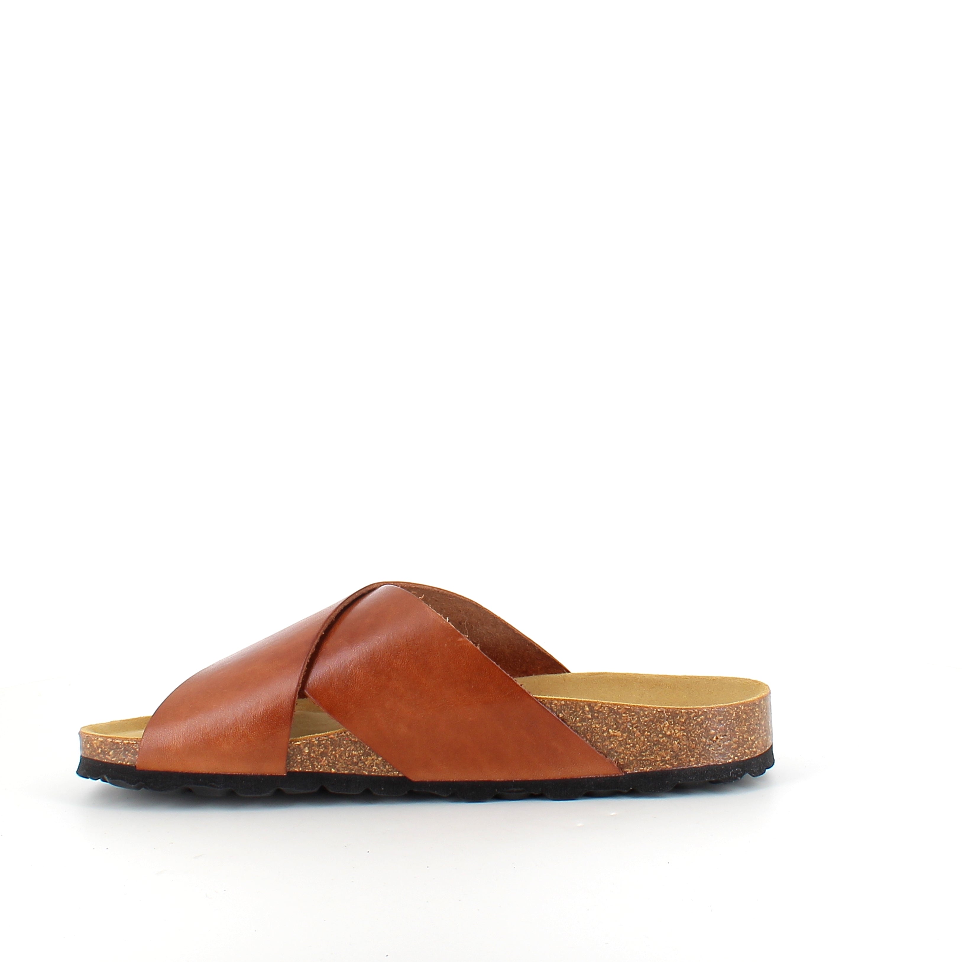 Brun slip-on sandal i glatt skinn med kryssremmer | Sykepleiebutikk.no