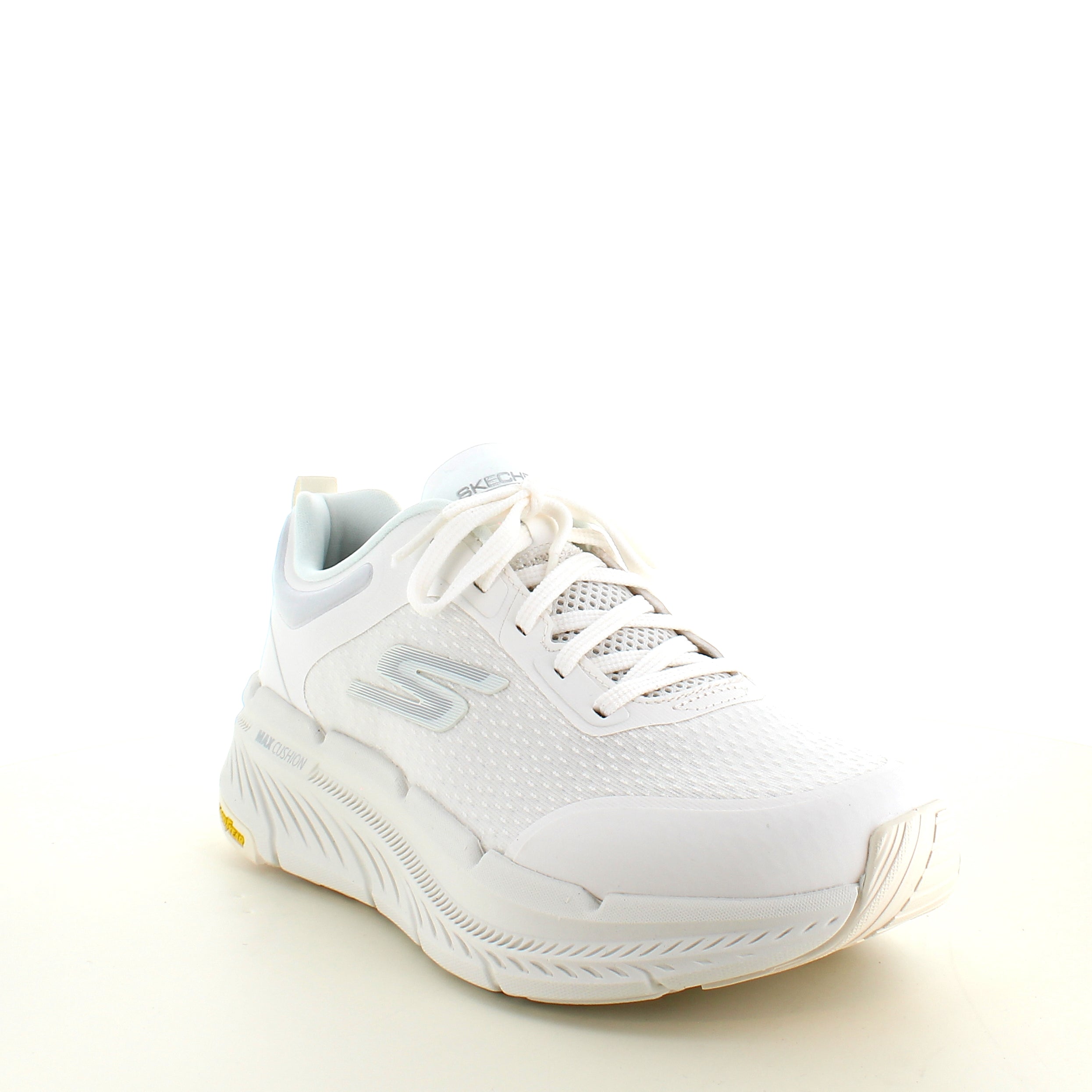 Pustende hvite MaxCushioning-sko fra Skechers