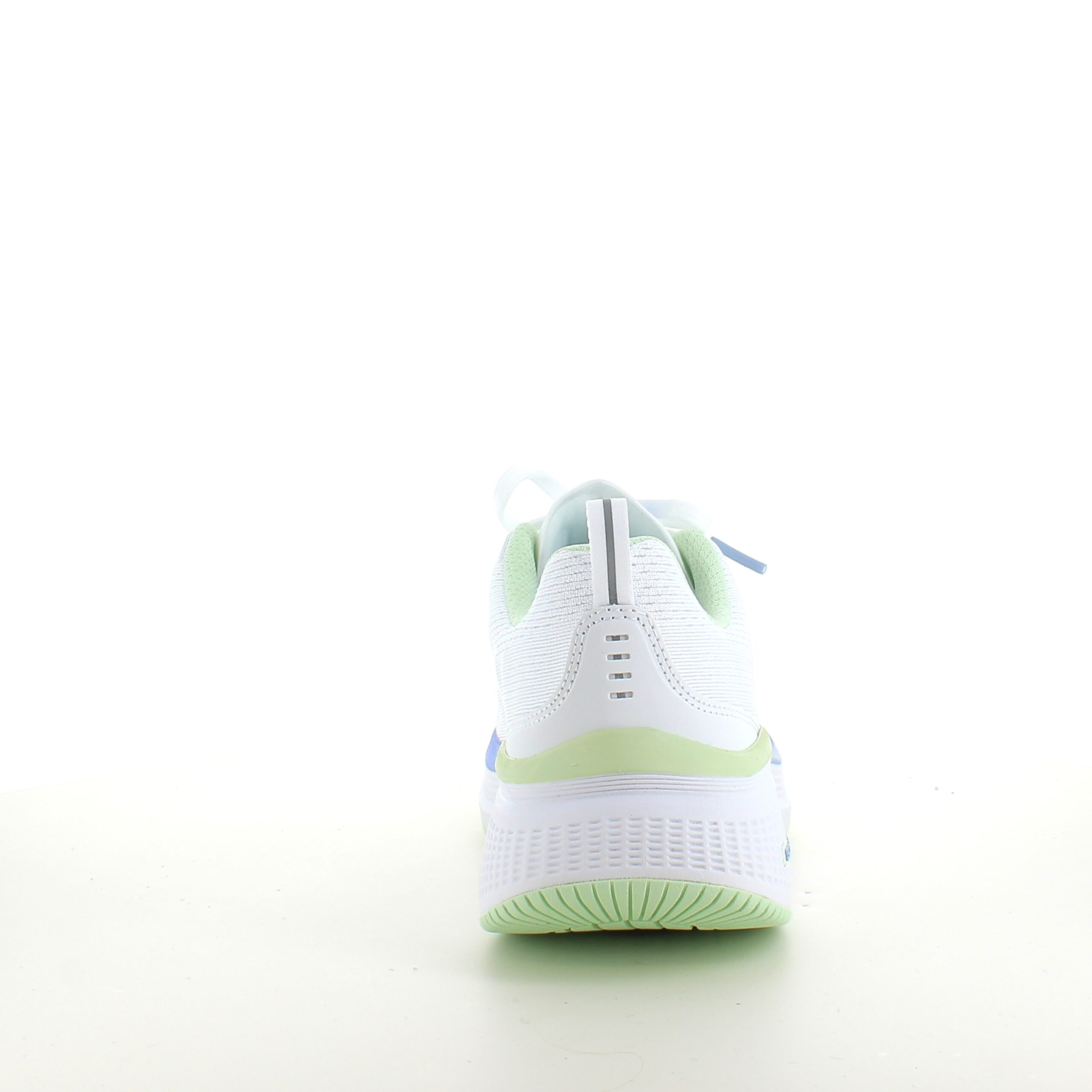 Hvit Skechers GoRun-sko med flotte detaljer