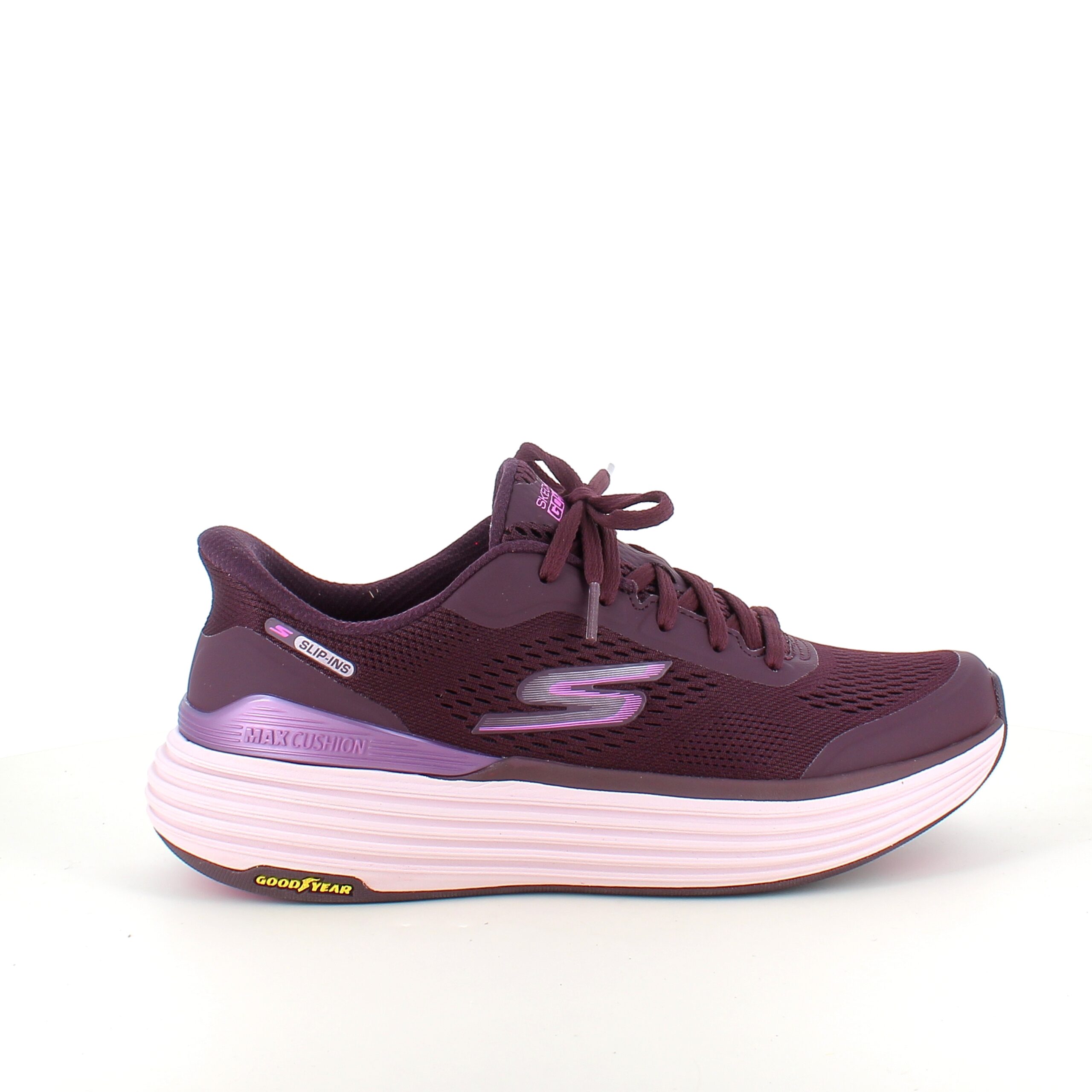 Lilla Skechers slip-on med MaxChusion-såle