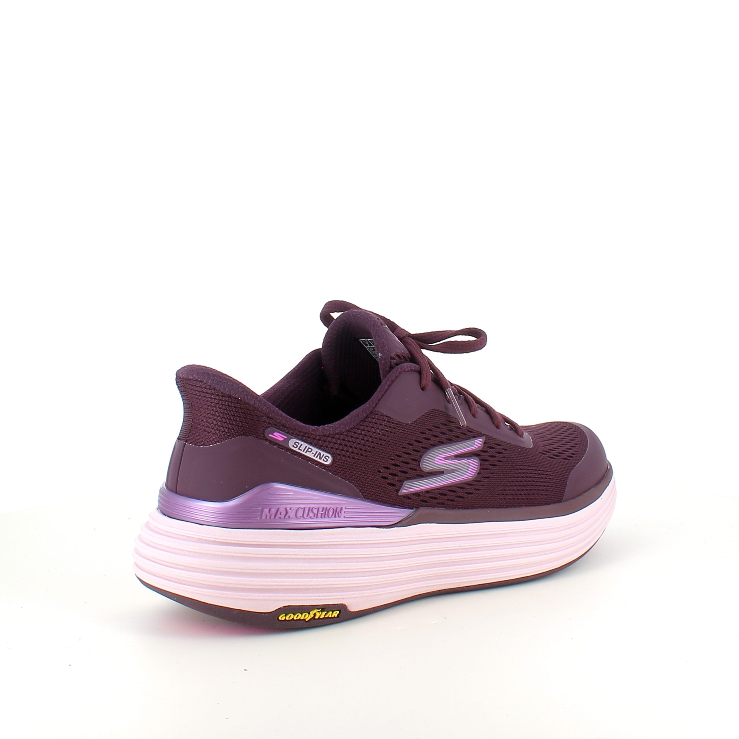 Lilla Skechers slip-on med MaxChusion-såle