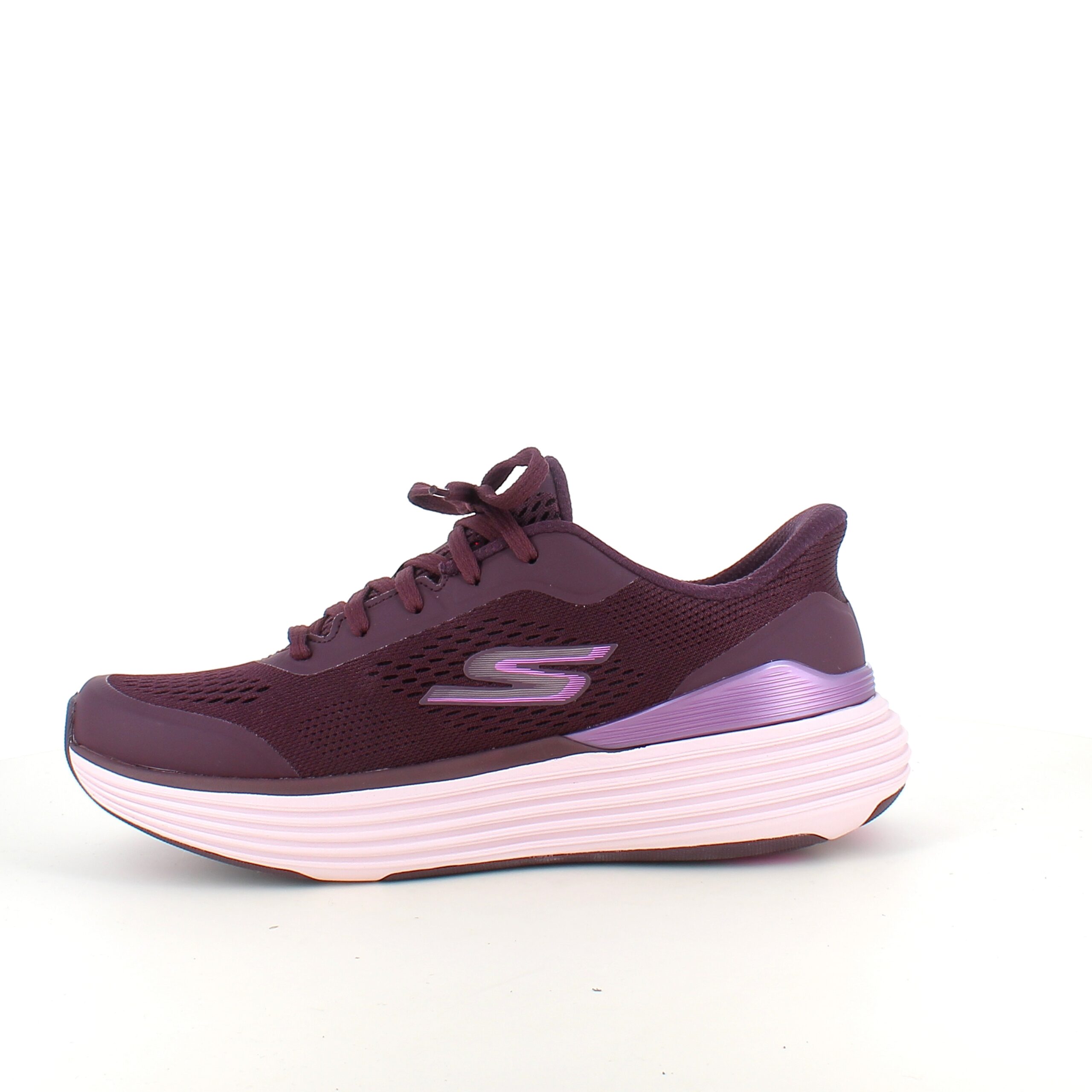 Lilla Skechers slip-on med MaxChusion-såle