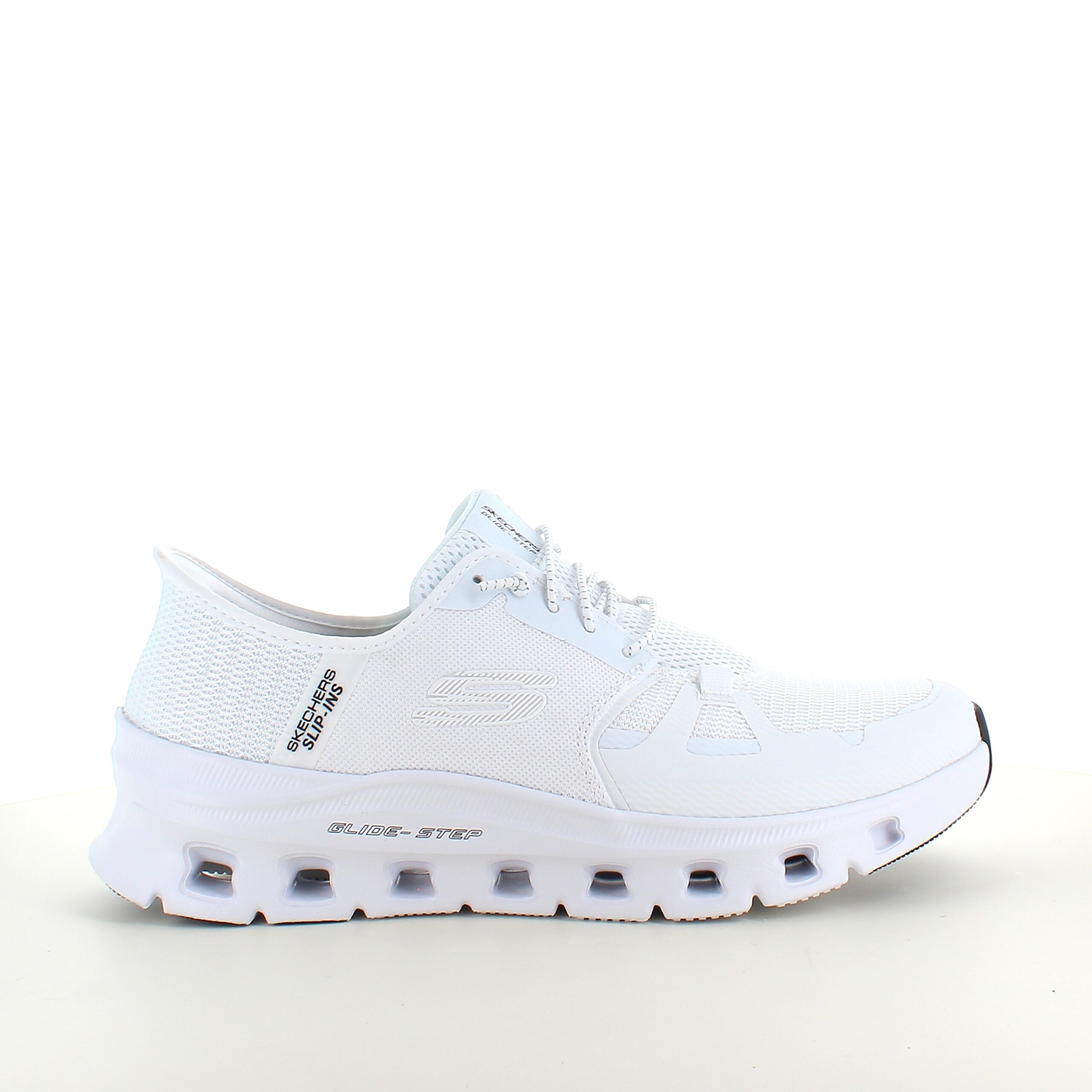 Hvite Skechers Slip-Ins-sko med god støtdemping
