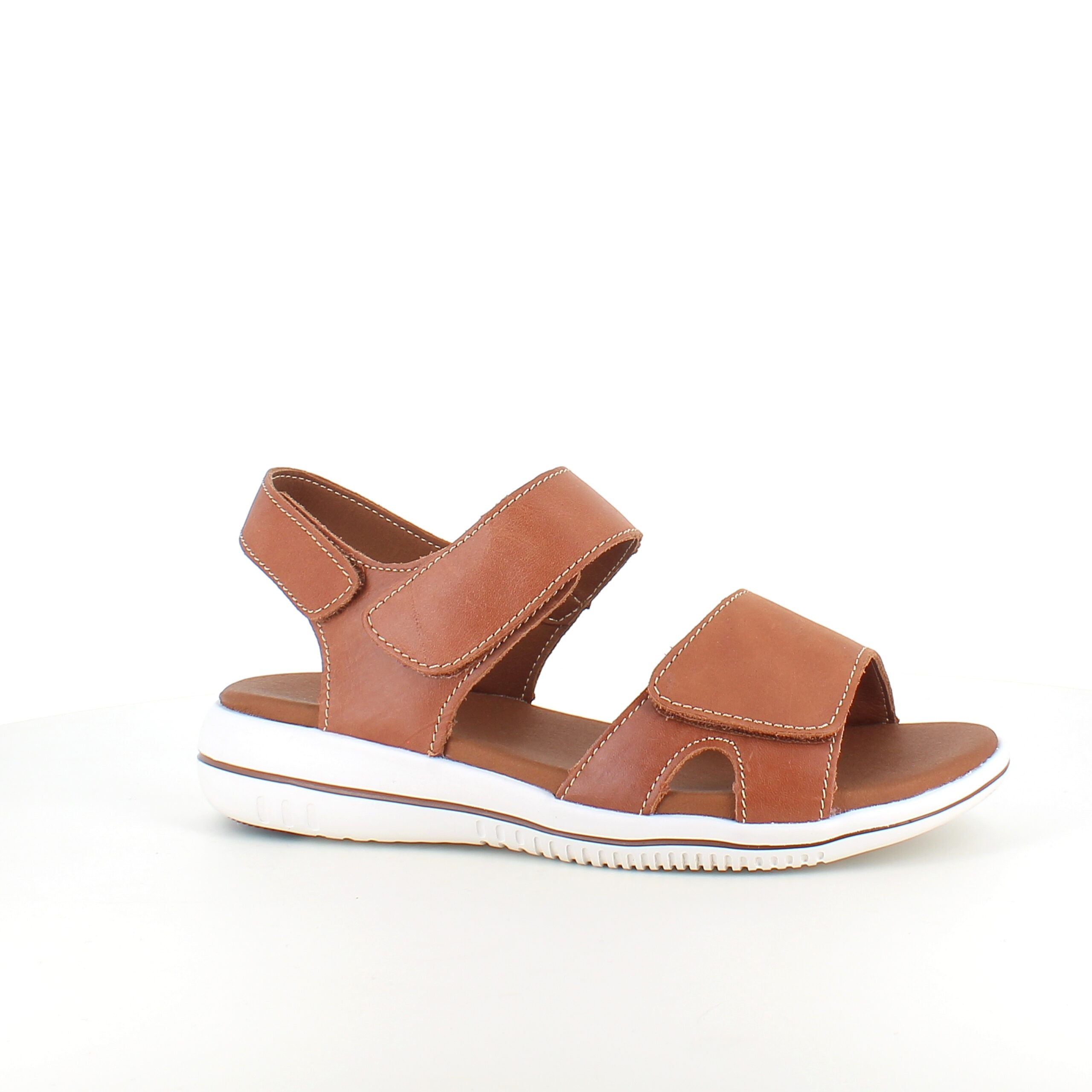 Brun skinnsandal fra Green Comfort