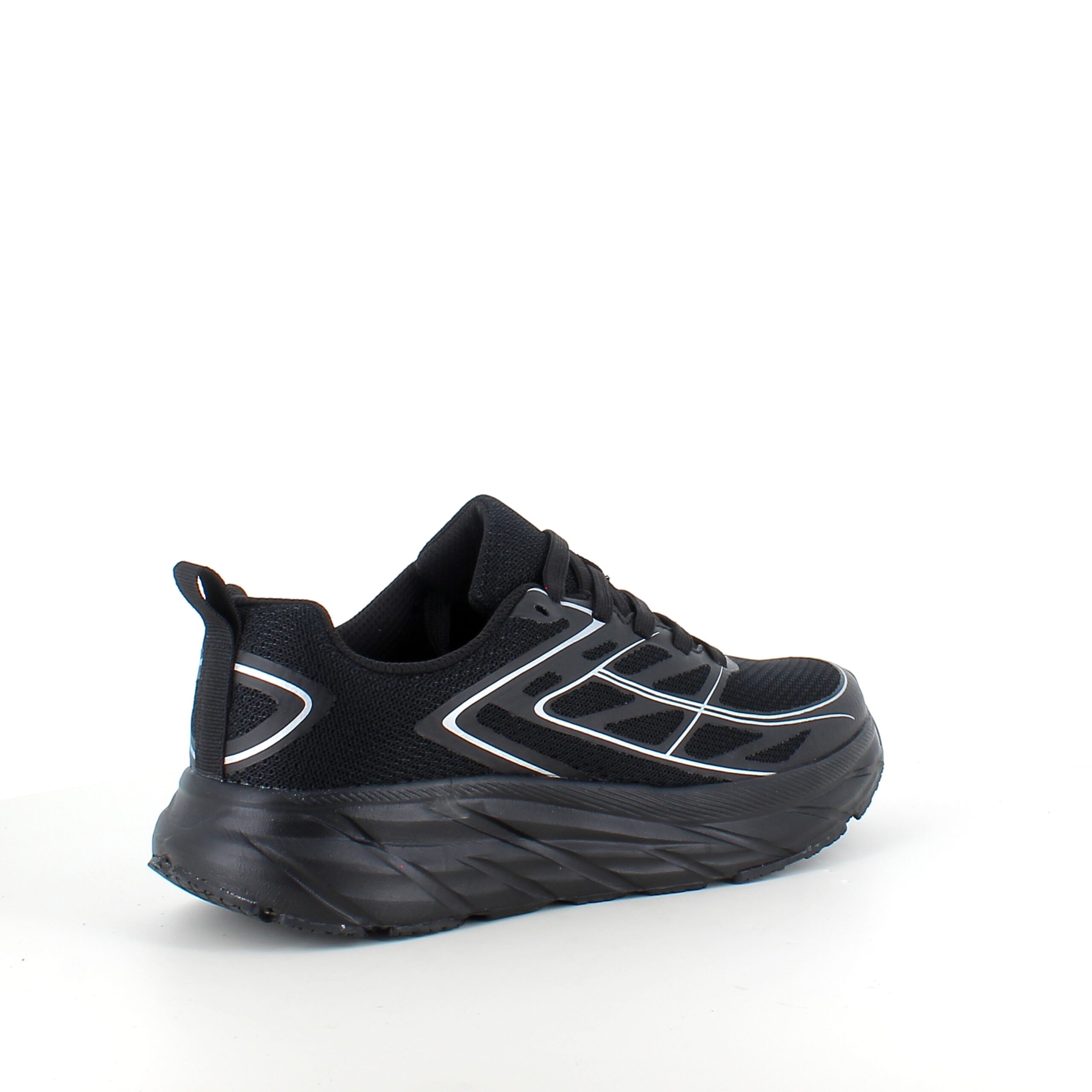 Sorte sneakers i pustende mesh